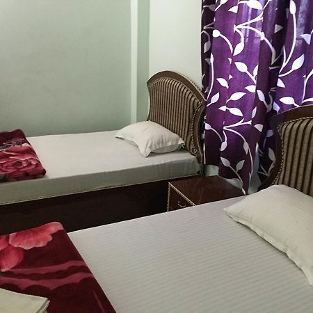 Vistara Home Stay Бодх-Гая Экстерьер фото