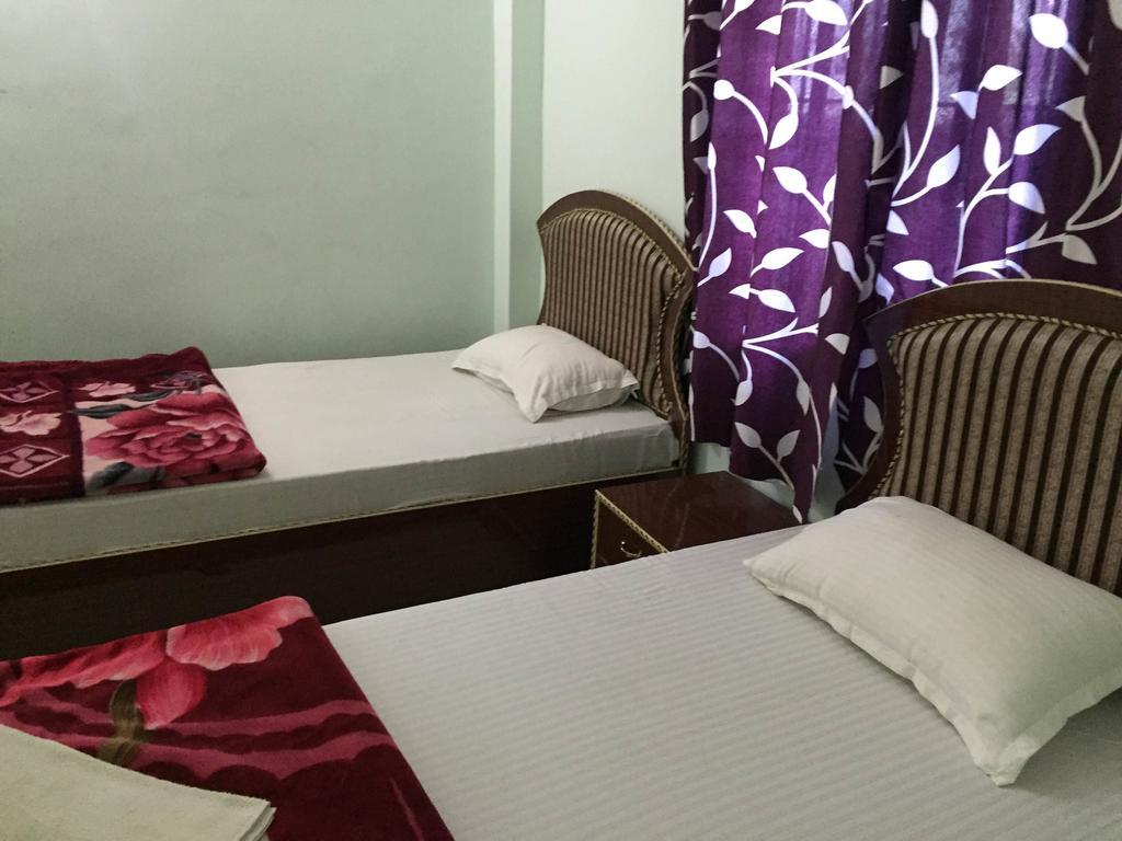 Vistara Home Stay Бодх-Гая Экстерьер фото