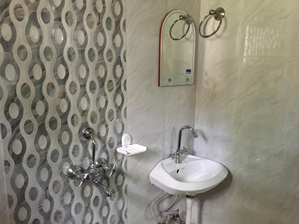 Vistara Home Stay Бодх-Гая Экстерьер фото