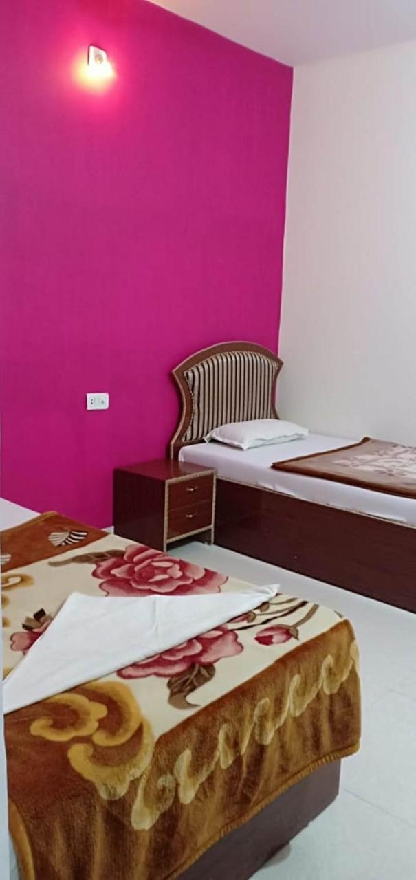 Vistara Home Stay Бодх-Гая Экстерьер фото